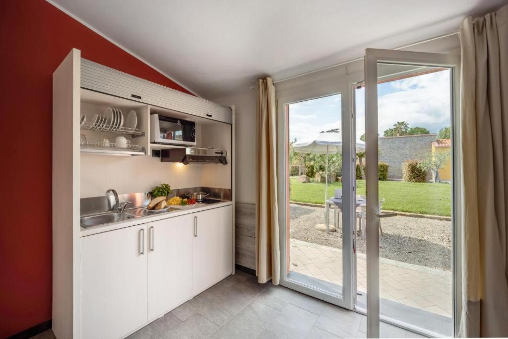 Rebi Village Imperia Bagian luar foto